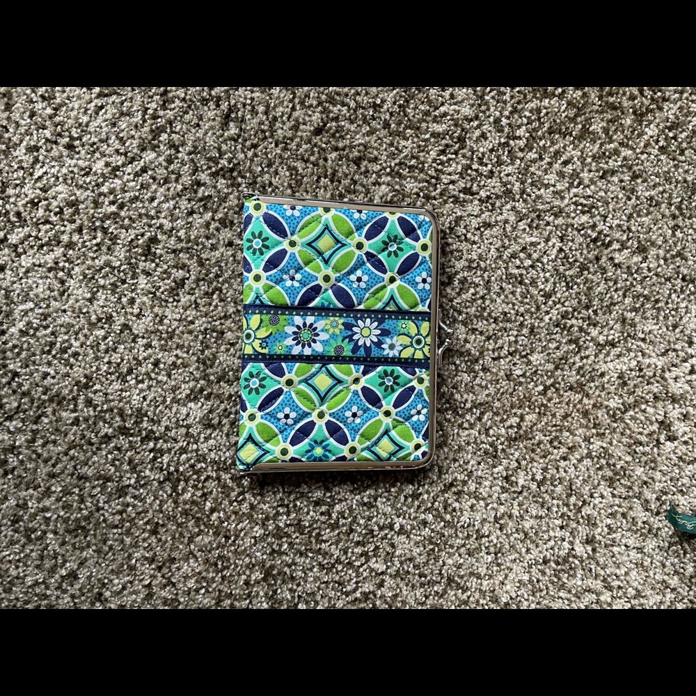 Photo Wallet - Daisy Daisy Retired Vera Bradley Pattern